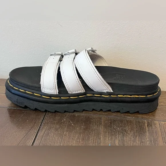 Dr. Martens Platform Sandals Women’s size 7 - Picture 4 of 9